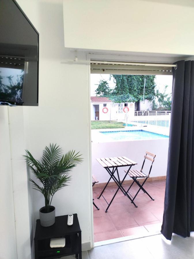 Apartamento Omega Ll Apartment Torremolinos Bagian luar foto